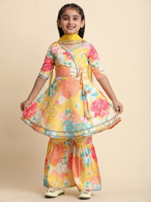 Girls Rayon Wedding Kurta and Pajama Set